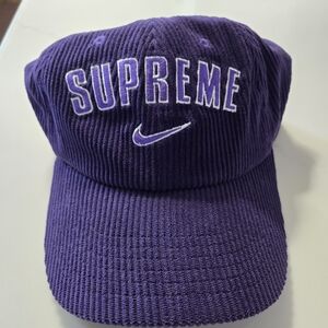 SUPREME X Nike Arc Corduroy 6-Panel Cap In Purple
